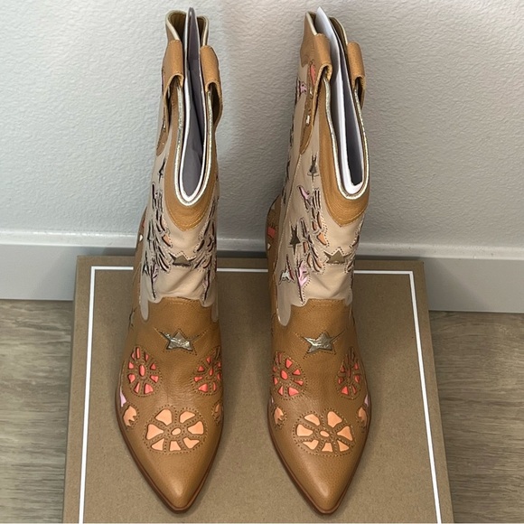 Dolce Vita Shoes - Dolce Vita Lassie Western Boot Cutout Embroidery Tan Multi Size 7.5 NWT